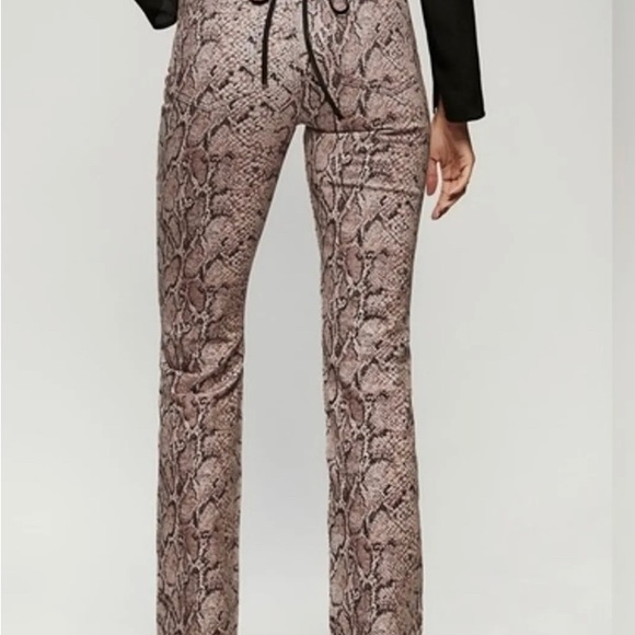 Reformation Jeans Snake Skin Print New - Picture 2 of 4